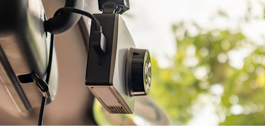 前方or後方単眼カメラタイプドライブレコーダーの取り付け後イメージ